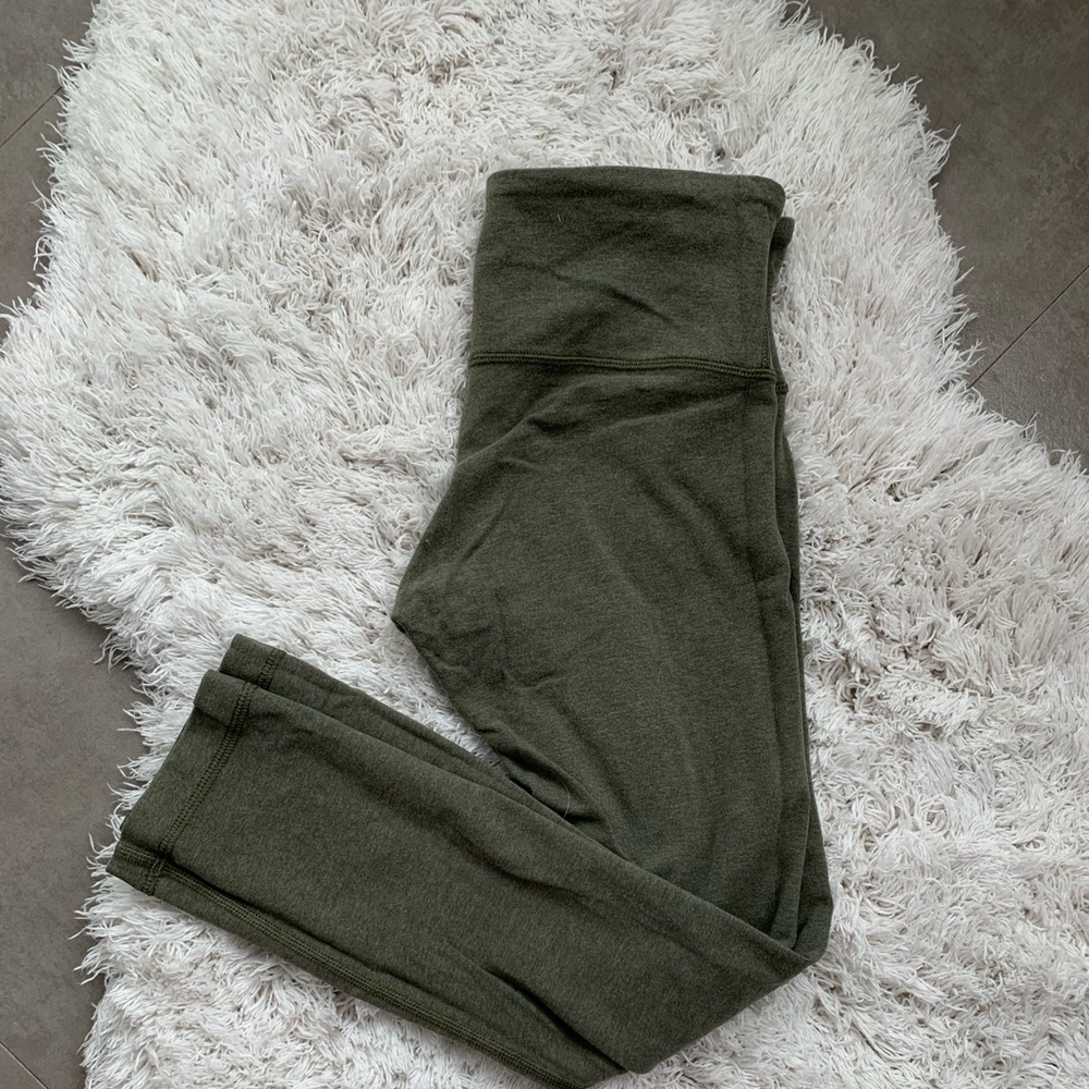 Lululemon Athletica olive green leggings